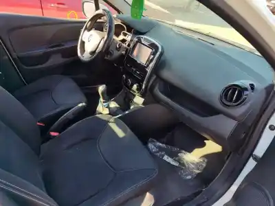 Scrapping Vehicle renault clio iv authentique of the year 2014 powered d4fd7