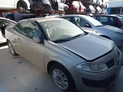 Утилизация автомобиля RENAULT MEGANE II COUPE Authentique года 2004 питание F9QB8