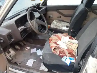 Scrapping Vehicle seat 131 1000 of the year 1983 powered 