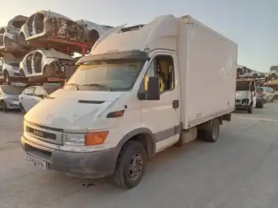 Vehículo de desguace IVECO                                              DAILY II                                                                                                                                                                                                                                                   65 C 15                                                                                                                                                                                                                                                    del año 2003 con motor 814043S