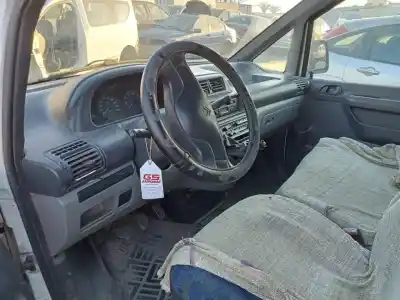 Scrapping Vehicle citroen jumpy 2.0 hdi cat (rhx / dw10bted) of the year 2003 powered rhx