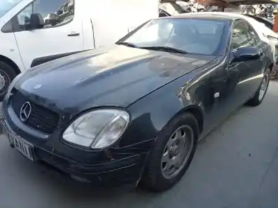 Veículo de Sucata MERCEDES                                           CLASE SLK (W170) ROADSTER                                                                                                                                                                                                                                  200 (170.435) 136 CV / 100 KW                                                                                                                                                                                                                              do ano 2001 alimentado 111