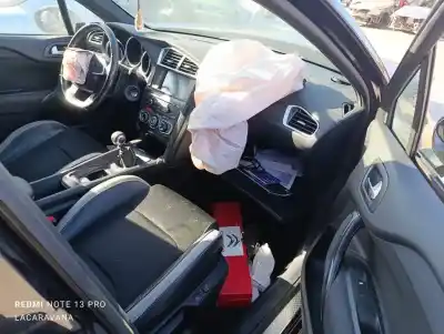 Veículo de Sucata citroen ds4 style do ano 2014 alimentado 9h05
