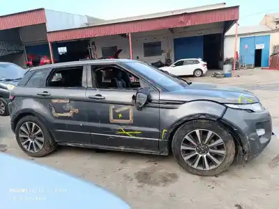 Vehicul casat land rover range rover evoque pure 150 cv / 110 kw al anului 2015 alimentat 224dt