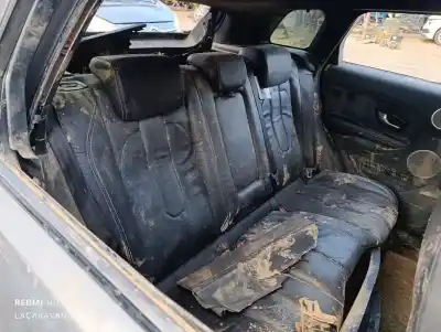 Vehicul casat land rover range rover evoque pure 150 cv / 110 kw al anului 2015 alimentat 224dt