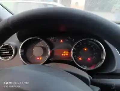 Véhicule à la ferraille peugeot 3008 active de l'année 2014 alimenté 9h05