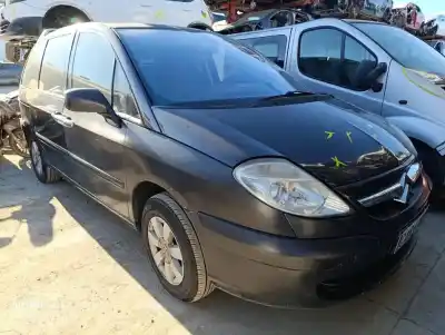 Vehicul casat citroen c8 2.2 hdi 16v premier ii al anului 2003 alimentat 4hw