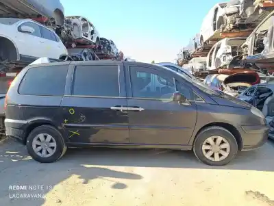 Vehicul casat citroen c8 2.2 hdi 16v premier ii al anului 2003 alimentat 4hw