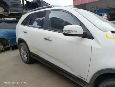 Veicolo di demolizione kia sorento drive 2wd dell'anno 2012 alimentato d4hb