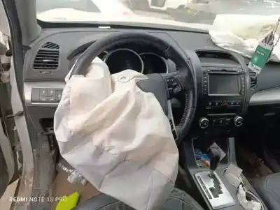 Veicolo di demolizione kia sorento drive 2wd dell'anno 2012 alimentato d4hb