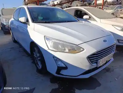 Veículo de Sucata ford focus titanium do ano 2018 alimentado ztda