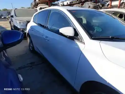 Veículo de Sucata ford focus titanium do ano 2018 alimentado ztda