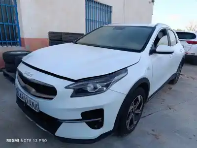 Veículo de Sucata kia xceed concept 119 cv / 88 kw do ano 2022 alimentado g3le