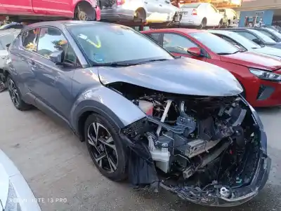 Здавання транспортного засобу toyota c-hr (x10) hybrid active 122 cv / 90 kw року 2023 потужний 2zr