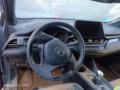 Здавання транспортного засобу toyota c-hr (x10) hybrid active 122 cv / 90 kw року 2023 потужний 2zr