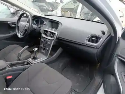 Scrapping Vehicle volvo v40 kinetic of the year 2016 powered d4204t9