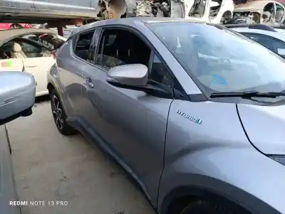Здавання транспортного засобу toyota c-hr (x10) hybrid active 122 cv / 90 kw року 2019 потужний 2zr