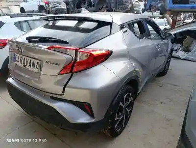 Здавання транспортного засобу toyota c-hr (x10) hybrid active 122 cv / 90 kw року 2019 потужний 2zr