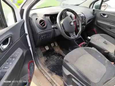 Veículo de Sucata renault captur limited 118 cv / 87 kw do ano 2018 alimentado h5ff4
