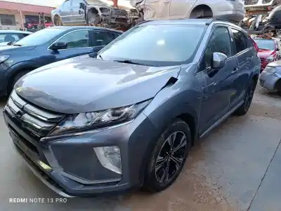 Здавання транспортного засобу mitsubishi eclipse cross spirit року 2019 потужний 4b40