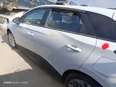 Veículo de Sucata mg 4 standard 170 cv / 125 kw do ano 2024 alimentado tz180xs0951