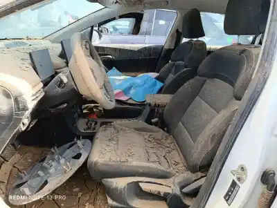 Veículo de Sucata mg 4 standard 170 cv / 125 kw do ano 2024 alimentado tz180xs0951