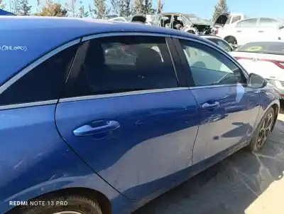 Veicolo di demolizione kia ceed (jd) 1.6 tech dell'anno 2021 alimentato d4fe