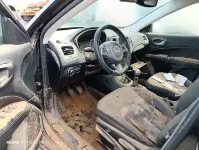 Veículo de Sucata jeep compass ii longitude 4x2 140 cv / 103 kw do ano 2018 alimentado 55263624