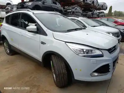 Утилизация автомобиля ford kuga (cbs) titanium года 2014 питание jqma