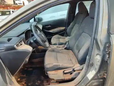 Veículo de Sucata toyota corolla (e21) hybrid active do ano 2019 alimentado 2zr