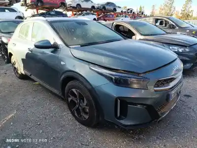 Veículo de Sucata kia xceed tech do ano 2023 alimentado d4fe