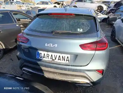 Veículo de Sucata kia xceed tech do ano 2023 alimentado d4fe