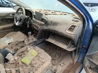 Veículo de Sucata kia ceed tech 140 cv / 103 kw do ano 2018 alimentado g4ld