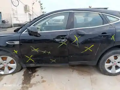 Veicolo di demolizione jaguar e-pace basis 160 cv / 118 kw dell'anno 2021 alimentato pt153