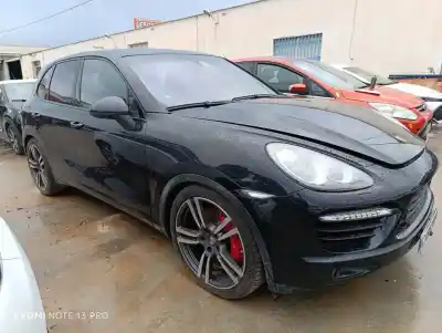 Здавання транспортного засобу porsche cayenne (typ 9pa1) turbo року 2010 потужний m4852