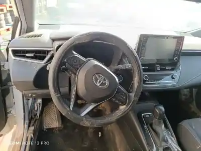 Veículo de Sucata TOYOTA COROLLA (E21) Hybrid Active do ano 2019 alimentado 2ZR