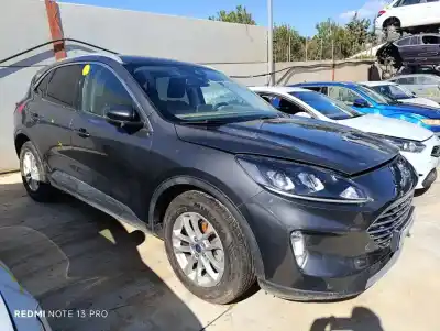 Veicolo di demolizione ford kuga hybrid st-line 190 cv / 140 kw dell'anno 2021 alimentato bgdc