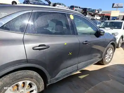 Veicolo di demolizione ford kuga hybrid st-line 190 cv / 140 kw dell'anno 2021 alimentato bgdc