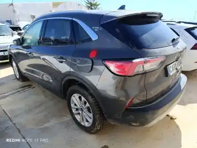 Veicolo di demolizione ford kuga hybrid st-line 190 cv / 140 kw dell'anno 2021 alimentato bgdc