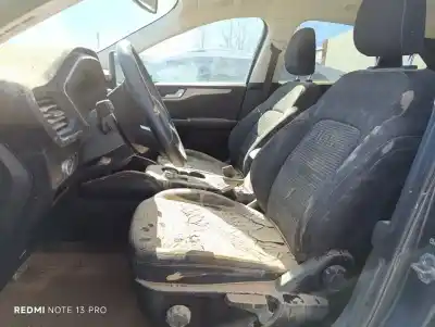 Veicolo di demolizione ford kuga hybrid st-line 190 cv / 140 kw dell'anno 2021 alimentato bgdc