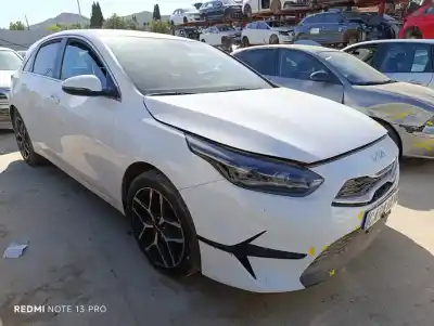 Scrapping Vehicle kia ceed drive of the year 2022 powered g3le
