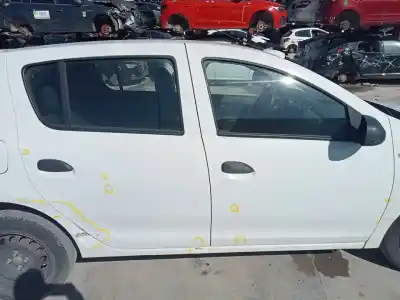 Scrapping Vehicle dacia sandero ambiance of the year 2013 powered d4ff7