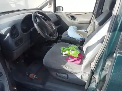 Veículo de Sucata seat alhambra (7v8) se do ano 1999 alimentado afn