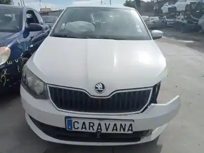 Veicolo di demolizione skoda fabia combi active dell'anno 2017 alimentato cjzc Veicolo di demolizione skoda fabia combi active dell'anno 2017 alimentato cjzc