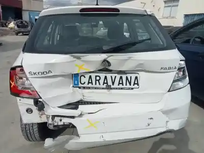Veicolo di demolizione skoda fabia combi active dell'anno 2017 alimentato cjzc Veicolo di demolizione skoda fabia combi active dell'anno 2017 alimentato cjzc