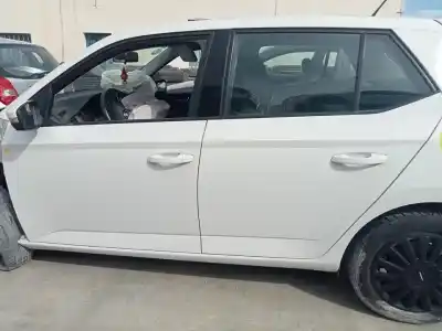 Veicolo di demolizione skoda fabia combi active dell'anno 2017 alimentato cjzc Veicolo di demolizione skoda fabia combi active dell'anno 2017 alimentato cjzc