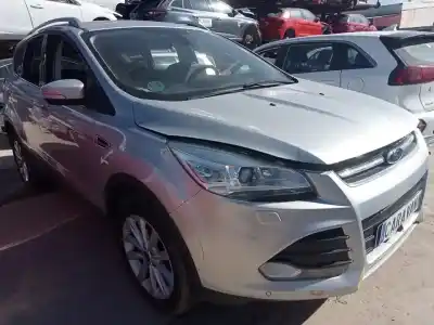 Здавання транспортного засобу ford kuga (cbs) trend року 2015 потужний xrma