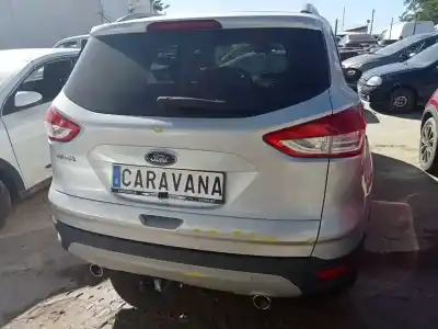 Здавання транспортного засобу ford kuga (cbs) trend року 2015 потужний xrma