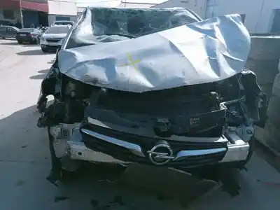 Здавання транспортного засобу opel crossland x excellence року 2018 потужний bh02 dv6fd