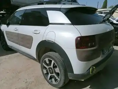 Veículo de Sucata citroen c4 cactus shine do ano 2014 alimentado 9h06
